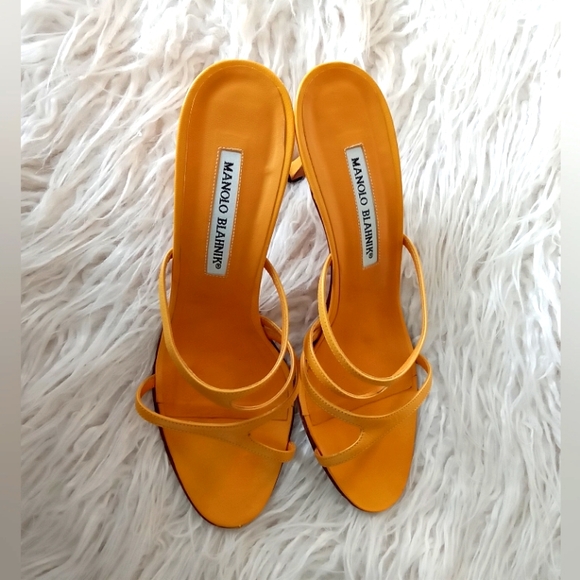 Manolo Blahnik Shoes - Manolo Blahnik Like New Preloved Leather Heel Slides